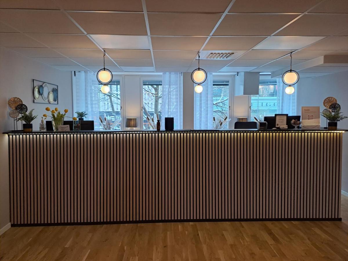 Hotell Vaesteras Buitenkant foto